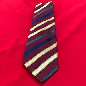 Park Lane Italy silk tie. NWT!